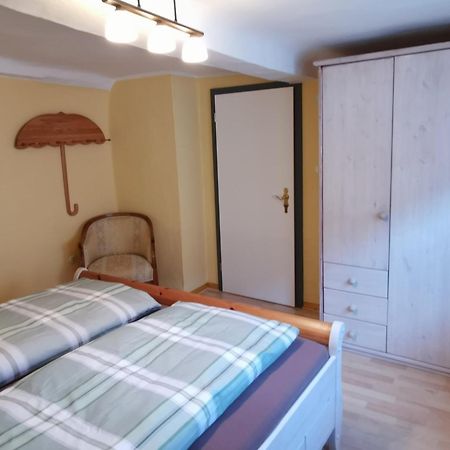 Ferienhaus Vom Bahratal Hausen  Exterior foto