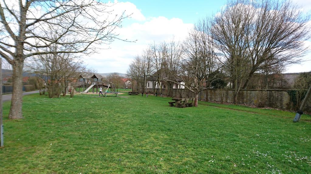 Ferienhaus Vom Bahratal Hausen  Exterior foto